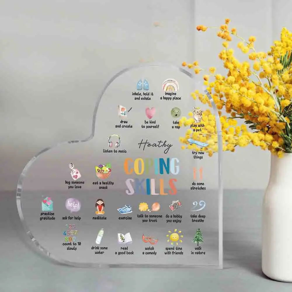 Clear Heart Shaped Acrylic Sta - Office Furniture List recension och pris